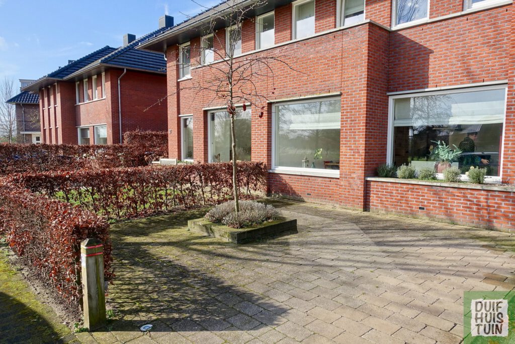  2-onder-1 kapwoning achtertuin oud 1